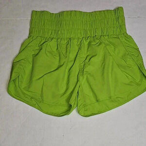 Zenana‎ Windbreaker Smocked Casual Athletic Green Shorts SZ LG